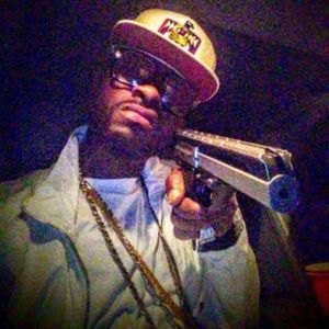 Meet your Posher, Cy